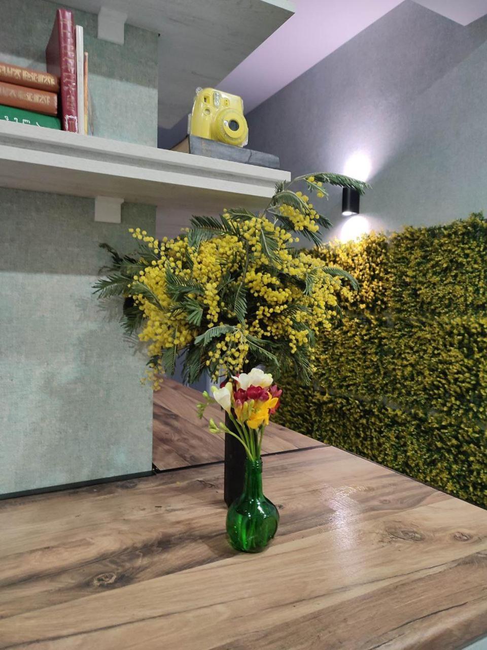 Round Garden Hotel Tbilisi ภายนอก รูปภาพ